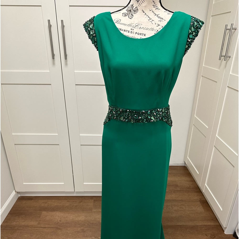 Evening/summer/ prom maxi dress with sequins on the belt and shoulders. Size 14